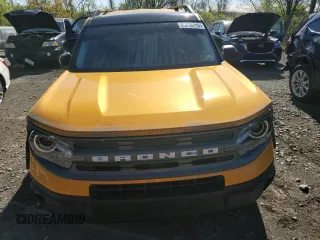 2022 Ford Bronco Sport Big Bend z VIN 3FMCR9B60NRD03775, wystawiony jako Copart lot #55208115 z przebiegiem Nie podano mil oraz Szkoda całkowita • Salvage title. Historia ofert i sprzedaży dostępna na DreamBid. Obrazek 5.