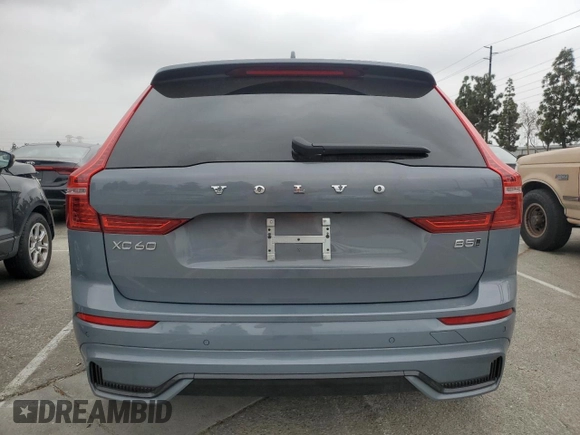 2024 Volvo XC60 Plus Dark Theme с VIN YV4L12RL8R1835609, выставлен на аукционе Copart как лот 54304035 с пробегом 20 182 миль миль и Чистый • Clean title. История ставок и продаж доступна на DreamBid. Изображение 6.