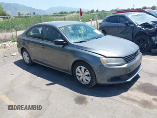 2012 Volkswagen Jetta S with VIN 3VW2K7AJ6CM385436, listed as a IAAI auction lot 42506347 with 200,332 mi miles and . Bid and sale history available at DreamBid. Image 1.