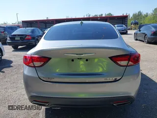 2016 Chrysler 200 S z VIN 1C3CCCBG2GN134512, wystawiony jako IAAI lot #41882817 z przebiegiem 90 124 mil mil oraz . Historia ofert i sprzedaży dostępna na DreamBid. Obrazek 17.