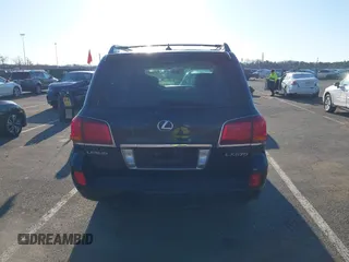 2009 Lexus LX 570 with VIN JTJHY00W094032465, listed as a IAAI auction lot 41757069 with 395,307 mi miles and . Bid and sale history available at carsss.com. Image 16.