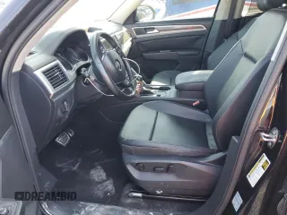 2018 Volkswagen Atlas SE z VIN 1V2FR2CA9JC574806, wystawiony jako Copart lot #80307314 z przebiegiem 65 282 mil mil oraz Szkoda całkowita • Salvage title. Historia ofert i sprzedaży dostępna na DreamBid. Obrazek 7.