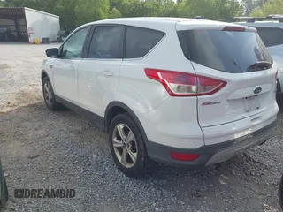 2015 Ford Escape SE with VIN 1FMCU0G93FUC64915, listed as a IAAI auction lot 42091886 with 248,571 mi miles. Bid and sale history available at carsss.com. Image 3.
