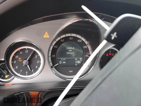 2011 Mercedes-Benz E 350 Luxury with VIN WDDHF2EB1BA343040, listed as a Copart auction lot 54121005 with 94,322 mi miles and Salvage Title. Bid and sale history available at DreamBid. Image 9.