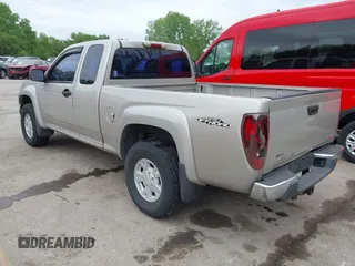 2004 GMC Canyon SLE Z71 with VIN 1GTDS196448215817, listed as a IAAI auction lot 42149485 with 132,760 mi miles. Bid and sale history available at carsss.com. Image 3.