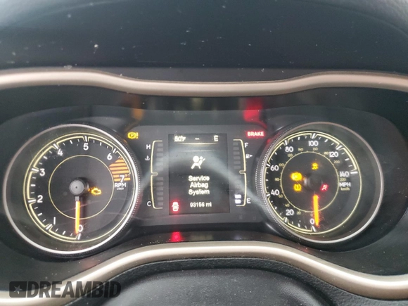 2016 Jeep Cherokee Latitude z VIN 1C4PJMCB1GW299859, wystawiony jako Copart lot #55400725 z przebiegiem 93 156 mil mil oraz Czysty tytuł • Clean title. Historia ofert i sprzedaży dostępna na DreamBid. Obrazek 9.