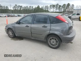 2004 Ford Focus ZX5 z VIN 3FAHP37324R110690, wystawiony jako Copart lot #49965085 z przebiegiem 178 749 mil mil oraz Tytuł czysty. Historia ofert i sprzedaży dostępna na DreamBid. Obrazek 2.