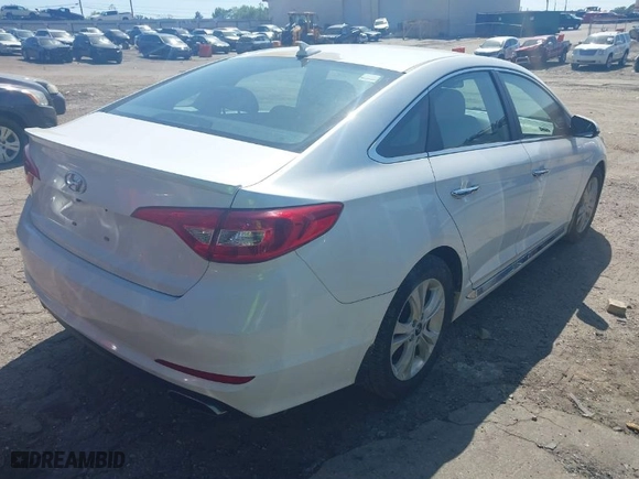 2015 Hyundai Sonata 2.4L Sport with VIN 5NPE34AFXFH213735, listed as a IAAI auction lot 42043045 with 114,822 mi miles. Bid and sale history available at carsss.com. Image 4.