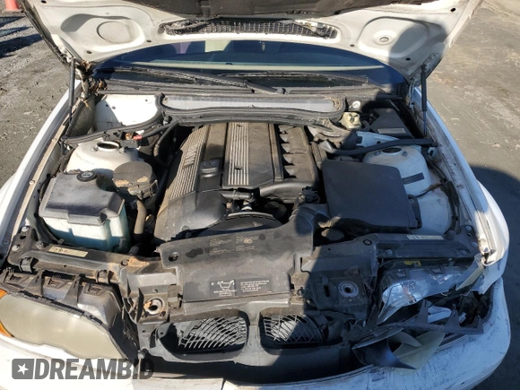 2002 BMW 3 Series 330Ci with VIN WBABS53462JU91473, listed as a Copart auction lot 42807925 with 178,930 mi miles and Salvage Title. Bid and sale history available at carsss.com. Image 12.