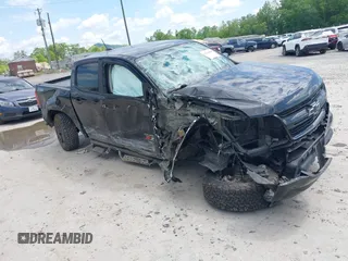 2017 Chevrolet Colorado 4WD Z71 z VIN 1GCGTDENXH1223251, wystawiony jako IAAI lot #42205600 z przebiegiem 108 994 mil mil oraz . Historia ofert i sprzedaży dostępna na DreamBid. Obrazek 1.