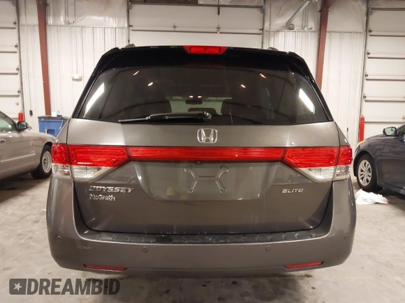 2016 Honda Odyssey Touring Elite with VIN 5FNRL5H92GB045824, listed as a IAAI auction lot 41872220 with 120,557 mi miles. Bid and sale history available at carsss.com. Image 17.