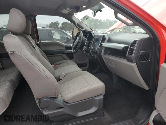 2018 Ford F-250 XL z VIN 1FT7X2B63JEC97549, wystawiony jako Copart lot #89342415 z przebiegiem 71 897 mil mil oraz Szkoda całkowita • Salvage title. Historia ofert i sprzedaży dostępna na DreamBid. Obrazek 8.