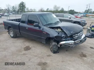 2003 Ford Ranger XL with VIN 1FTYR14V23PB28448, listed as a IAAI auction lot 41935724 with 297,326 mi miles. Bid and sale history available at carsss.com. Image 1.