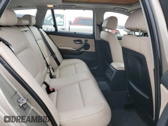 2011 BMW 3 Series 328i xDrive with VIN WBAUU3C53BA541651, listed as a Copart auction lot 88011515 with 232,279 mi miles and Salvage Title. Bid and sale history available at DreamBid. Image 11.