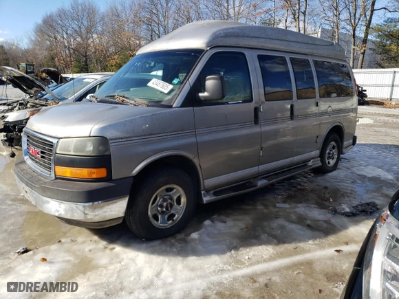 2003 GMC Savana Cargo Van YF7 Upfitter with VIN 1GDFH15T231157079, listed as a Copart auction lot 43487605 with 109,706 mi miles and Non Repairable. Bid and sale history available at carsss.com. Image 1.