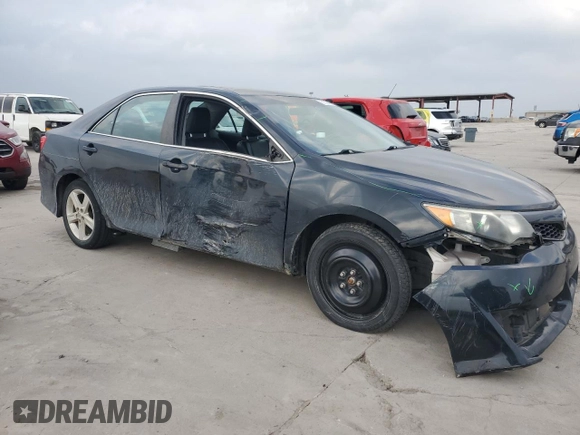 2014 Toyota Camry L with VIN 4T1BF1FK2EU431490, listed as a Copart auction lot 51327435 with 191,169 mi miles and Salvage Title. Bid and sale history available at DreamBid. Image 4.