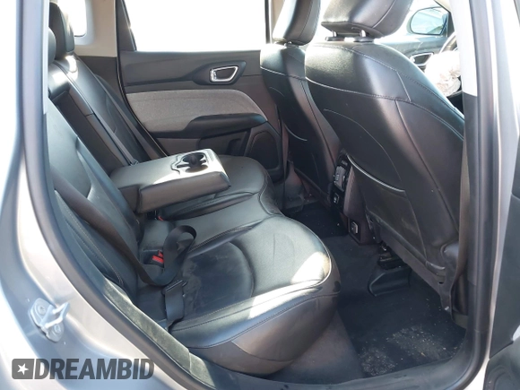 2022 Jeep Compass Latitude Lux с VIN 3C4NJDFB0NT171103, выставлен на аукционе IAAI как лот 41857327 с пробегом 17 940 миль миль и . История ставок и продаж доступна на DreamBid. Изображение 8.