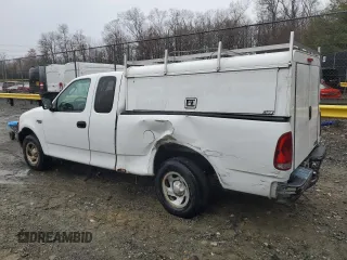 2004 Ford F-150 XL z VIN 2FTRX17204CA84111, wystawiony jako Copart lot #50359755 z przebiegiem 201 756 mil mil oraz Szkoda całkowita • Salvage title. Historia ofert i sprzedaży dostępna na DreamBid. Obrazek 2.