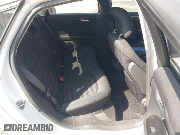 2013 Ford Fusion SE with VIN 3FA6P0HR3DR182796, listed as a IAAI auction lot 42147273 with 121,815 mi miles and . Bid and sale history available at DreamBid. Image 8.