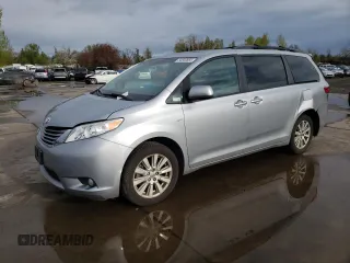 2017 Toyota Sienna XLE с VIN 5TDDZ3DC4HS168570, выставлен на аукционе Copart как лот 50559855 с пробегом 73 351 миль миль и Списание • Salvage title. История ставок и продаж доступна на DreamBid. Изображение 1.