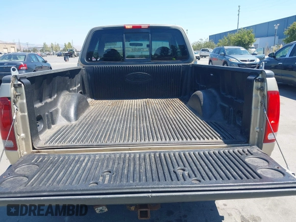 2000 Ford F-150 XL with VIN 1FTRX17L7YKA00540, listed as a IAAI auction lot 42739489 with Not provided miles and . Bid and sale history available at DreamBid. Image 8.
