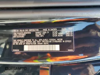 2022 Volvo XC90 Inscription with VIN YV4A221L2N1817813, listed as a Copart auction lot 68428904 with 47,601 mi miles and Salvage title. Bid and sale history available at DreamBid. Image 14.