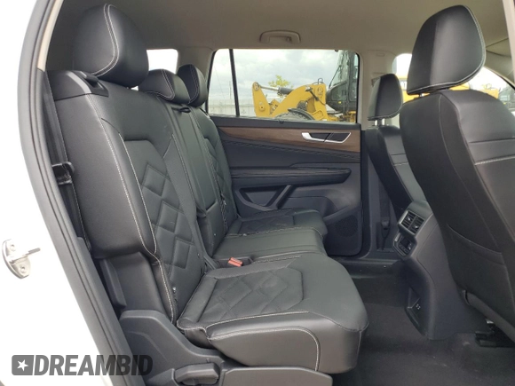 2025 Volkswagen Atlas SE z VIN 1V2WR2CA9SC507835, wystawiony jako Copart lot #59081875 z przebiegiem 11 456 mil mil oraz Czysty tytuł • Clean title. Historia ofert i sprzedaży dostępna na DreamBid. Obrazek 11.