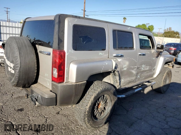 2007 Hummer H3 SUV with VIN 5GTDN13E978254231, listed as a Copart auction lot 84193954 with 129,926 mi miles and Salvage Title. Bid and sale history available at carsss.com. Image 3.
