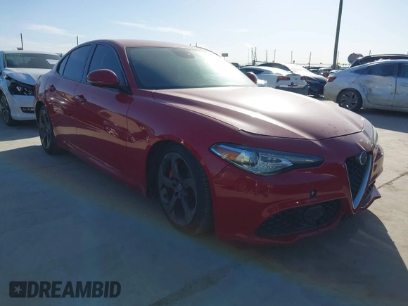 2018 Alfa Romeo Giulia with VIN ZARFAEBN8J7567620, listed as a IAAI auction lot 41738301 with 80,194 mi miles. Bid and sale history available at carsss.com. Image 1.