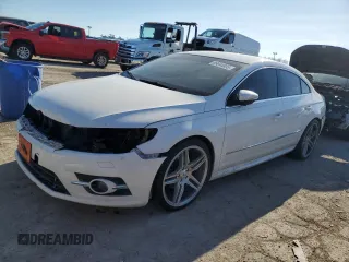2013 Volkswagen CC Sport with VIN WVWBP7AN5DE558071, listed as a Copart auction lot 89044835 with 117,141 mi miles and Salvage Title. Bid and sale history available at carsss.com. Image 1.
