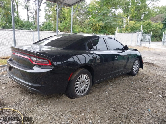 2020 Dodge Charger Police with VIN 2C3CDXKT9LH130672, listed as a IAAI auction lot 40385201 with 61,369 mi miles. Bid and sale history available at carsss.com. Image 4.