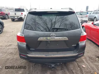 2011 Toyota Highlander Limited with VIN 5TDDK3EH8BS078912, listed as a IAAI auction lot 41706469 with 242,651 mi miles and . Bid and sale history available at DreamBid. Image 16.