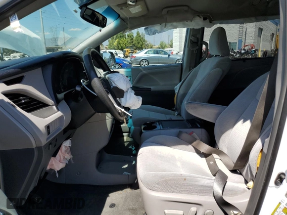 2016 Toyota Sienna LE AAS with VIN 5TDKK3DC4GS717016, listed as a Copart auction lot 70089664 with 131,654 mi miles and Salvage Title. Bid and sale history available at carsss.com. Image 7.