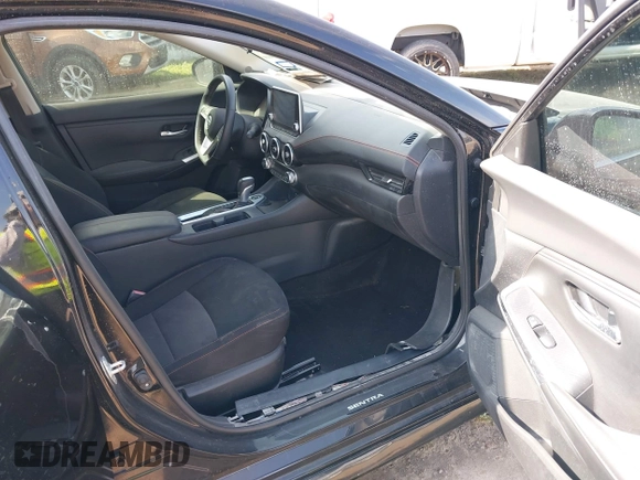 2023 Nissan Sentra SR with VIN 3N1AB8DV6PY243303, listed as a IAAI auction lot 41968515 with 52,049 mi miles and . Bid and sale history available at DreamBid. Image 5.