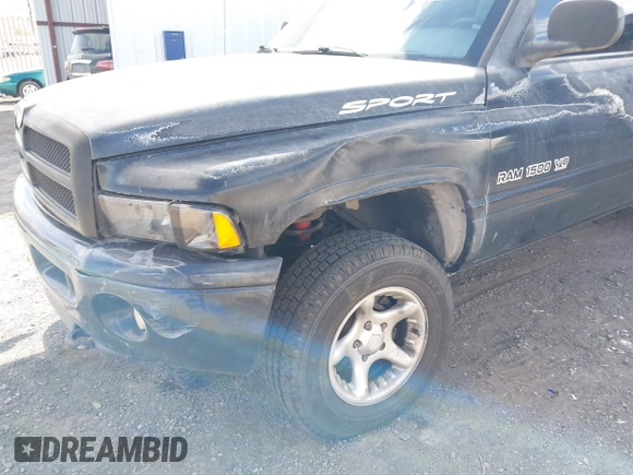 2000 Dodge 1500 with VIN 3B7HF13Z3YG153738, listed as a IAAI auction lot 41665376 with 149,025 mi miles and . Bid and sale history available at DreamBid. Image 6.