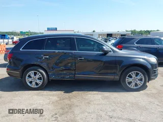 2011 Audi Q7 Premium Plus with VIN WA1LMAFEXBD000426, listed as a IAAI auction lot 42453652 with 190,162 mi miles and . Bid and sale history available at DreamBid. Image 14.