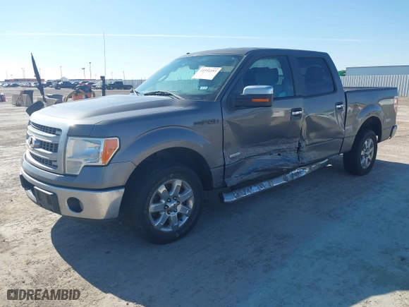 2013 Ford F-150 XL with VIN 1FTFW1CT2DKE96952, listed as a IAAI auction lot 41592253 with 160,119 mi miles. Bid and sale history available at carsss.com. Image 17.