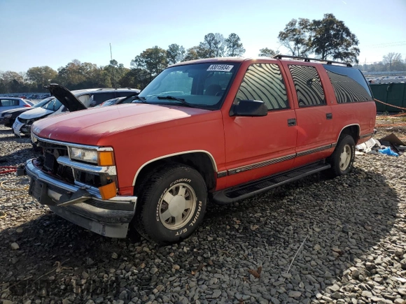 1997 Chevrolet Suburban with VIN 1GNEC16R3VJ444006, listed as a Copart auction lot 83015934 with 355,854 mi miles and Salvage Title. Bid and sale history available at carsss.com. Image 1.