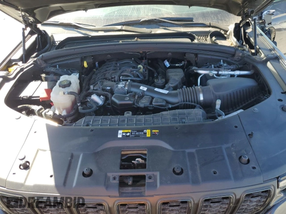 2024 Jeep Grand Cherokee Limited z VIN 1C4RJHBG2RC238800, wystawiony jako Copart lot #64044345 z przebiegiem 4 890 mil mil oraz Czysty tytuł • Clean title. Historia ofert i sprzedaży dostępna na DreamBid. Obrazek 12.