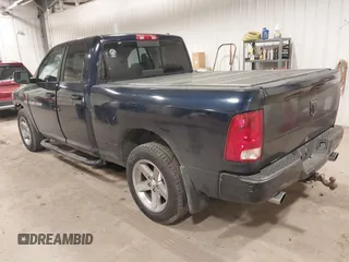 2012 Ram 1500 Sport с VIN 1C6RD7HT4CS175967, выставлен на аукционе IAAI как лот 41841023 с пробегом 185 783 миль миль и . История ставок и продаж доступна на DreamBid. Изображение 3.