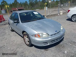 2002 Chevrolet Cavalier LS with VIN 1G1JF524327430446, listed as a IAAI auction lot 41909420 with 200,440 mi miles. Bid and sale history available at carsss.com. Image 1.
