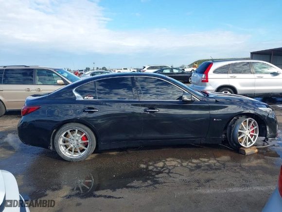 2018 Infiniti Q50 RED SPORT 400 with VIN JN1FV7AP4JM460548, listed as a IAAI auction lot 41600526 with 84,055 mi miles. Bid and sale history available at carsss.com. Image 13.