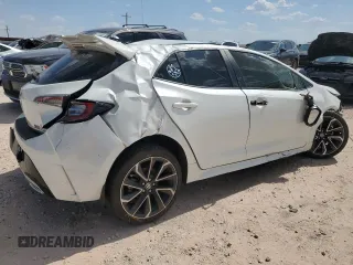 2019 Toyota Corolla Hatchback SE with VIN JTNK4RBE5K3017738, listed as a Copart auction lot 62849944 with 0 mi miles and Salvage Title. Bid and sale history available at carsss.com. Image 3.