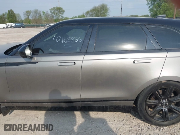 2020 Land Rover Range Rover Velar R-Dynamic S with VIN SALYK2FV8LA243025, listed as a IAAI auction lot 42105806 with 50,807 mi miles and . Bid and sale history available at DreamBid. Image 14.