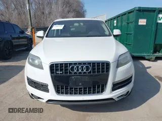 2014 Audi Q7 3.0L TDI Prestige with VIN WA1VMAFE2ED013300, listed as a IAAI auction lot 41801591 with 164,514 mi miles. Bid and sale history available at carsss.com. Image 6.