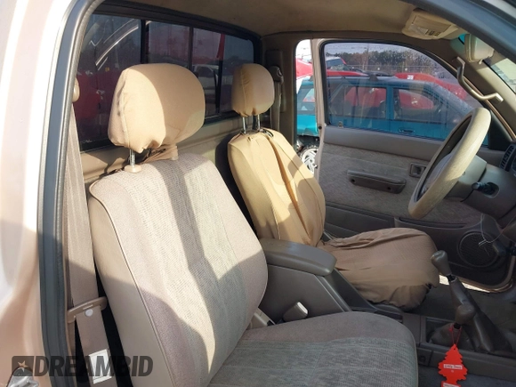 1999 Toyota Tacoma with VIN 4TAPM62NXXZ439318, listed as a IAAI auction lot 41721442 with 299,876 mi miles and . Bid and sale history available at DreamBid. Image 8.