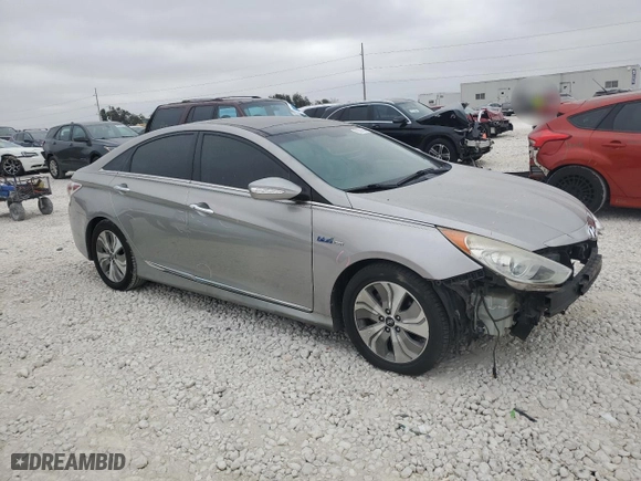 2013 Hyundai Sonata Hybrid with VIN KMHEC4A41DA074416, listed as a Copart auction lot 78780184 with 141,922 mi miles and Salvage Title. Bid and sale history available at carsss.com. Image 4.