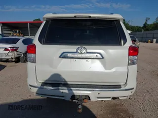 2011 Toyota 4Runner SR5 with VIN JTEZU5JR2B5014781, listed as a IAAI auction lot 42231932 with 124,646 mi miles and . Bid and sale history available at DreamBid. Image 16.