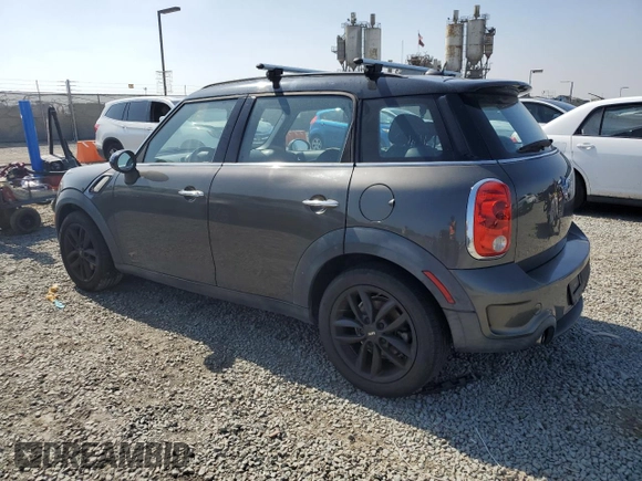 2013 MINI Countryman S with VIN WMWZC3C58DWP21027, listed as a Copart auction lot 57326575 with 108,151 mi miles and Clean title. Bid and sale history available at DreamBid. Image 2.