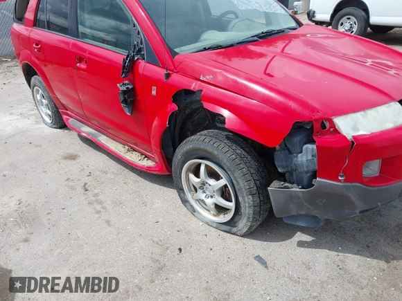 2005 Saturn VUE z VIN 5GZCZ634X5S813425, wystawiony jako IAAI lot #42266543 z przebiegiem Nie podano mil oraz . Historia ofert i sprzedaży dostępna na DreamBid. Obrazek 12.